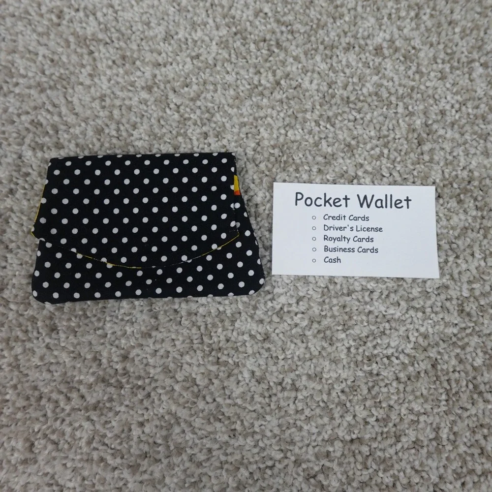 Looney Tunes Bugs Bunny Polka Dot Fabric Pocket Wallet Card Holder Black Yellow